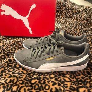 Puma Sneakers